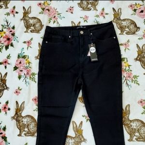 BOOHOO|| Black High Rise Skinny Jeans